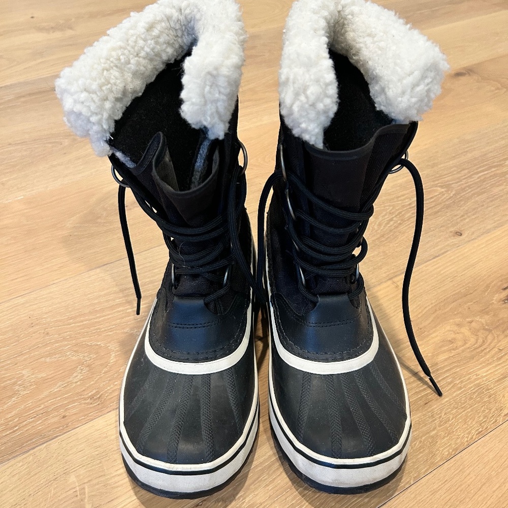 Sorel Boots barely worn